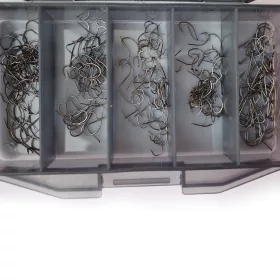 Doboz 250 db horoggal feltöltve 