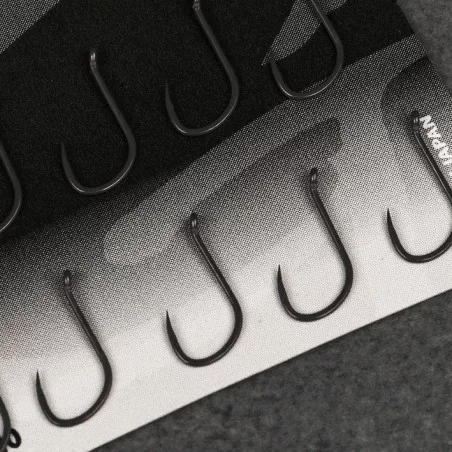 Gamakatsu Coarse Pro-C Method #10 0,21mm 10cm előkötött csalitüskés horog