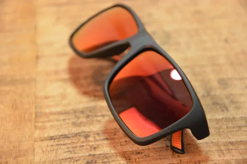 CARP EXPERT NAPSZEMÜVEG POLARMAX