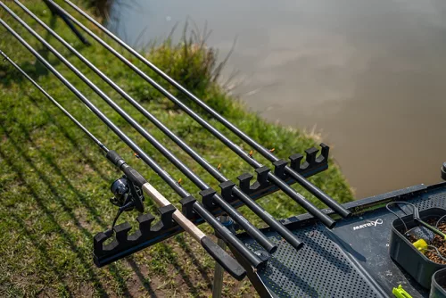 MATRIX 12 KIT THREADED ROOST