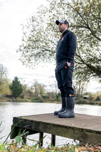 Guru Wellies bélelt csizma 45